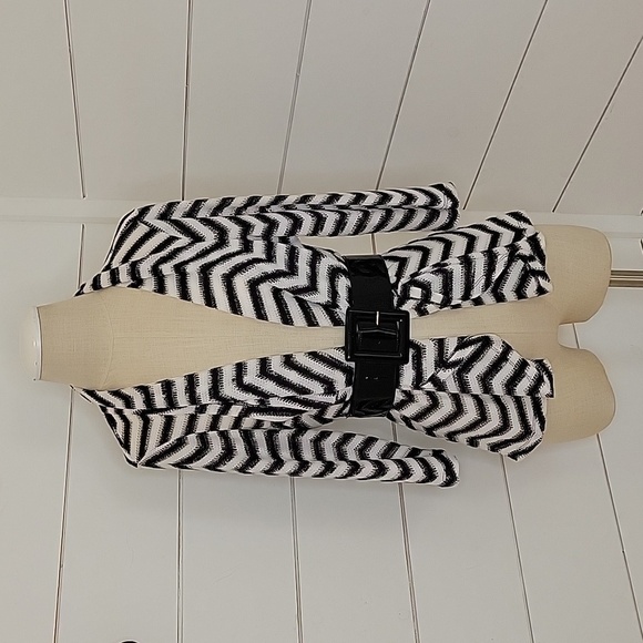 BON WORTH medium black white silver cardigan sweater light-weight - Picture 1 of 5